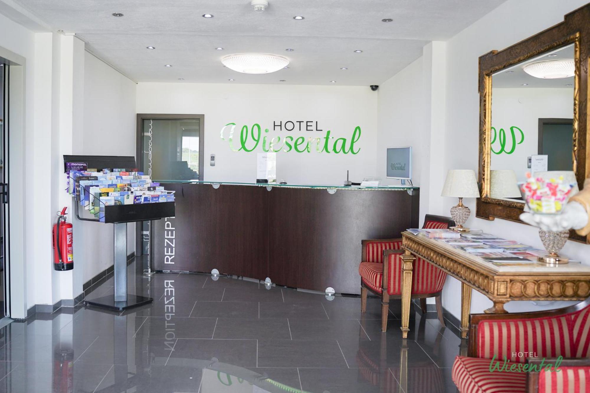 Hotel Wiesental Naehe Friedrichshafen Meckenbeuren Eksteriør bilde